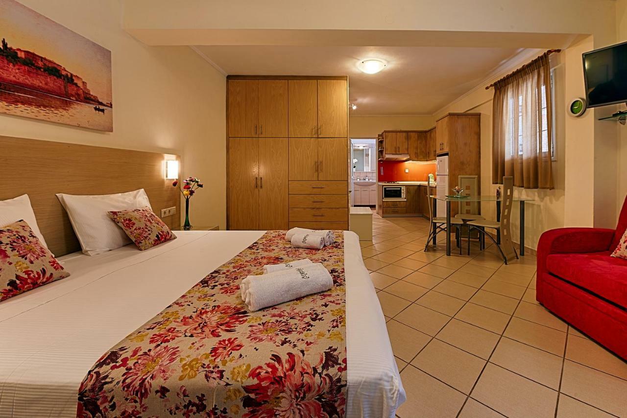Angelica Hotel Айос-Гордіос Екстер'єр фото